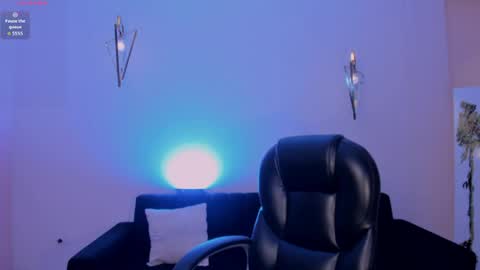 Maddison online show from April 8, 10:35 pm