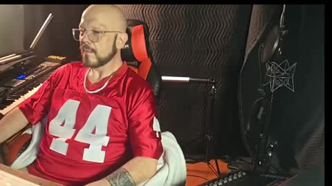 maddox840 online show from May 28, 8:01 am