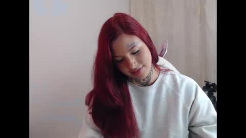 Snapshot of maddy_vicius19 chatting on September 17, 10:35 pm maddy_vicius19 online show from September 17, 10:35 pm