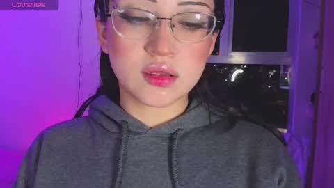   Please followme and rate me your thumbs up online show from November 9, 1:53 am