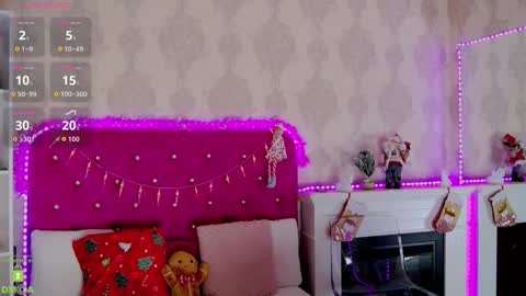 Maddy online show from December 17, 2:13 pm