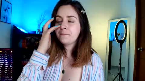 madelamee online show from February 24, 11:19 pm