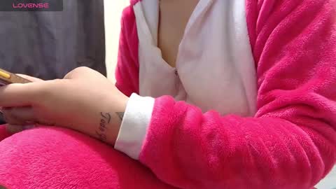 madison_cartter online show from September 25, 12:01 pm