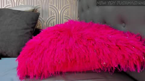   online show from March 7, 2:36 am