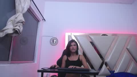 madisson_jones18 online show from March 20, 11:59 am