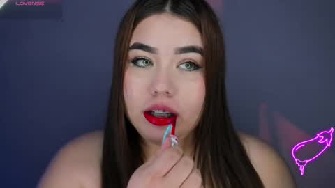 madissonlee__ online show from March 12, 8:56 pm