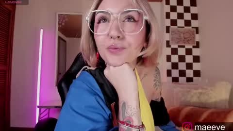 Maeve  schedule 11 am- 530 pm colombia time  online show from October 20, 3:28 pm