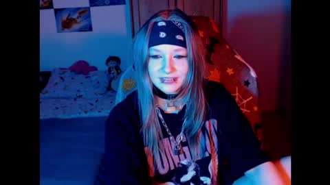 Magdalene Swaggy online show from March 30, 5:46 pm