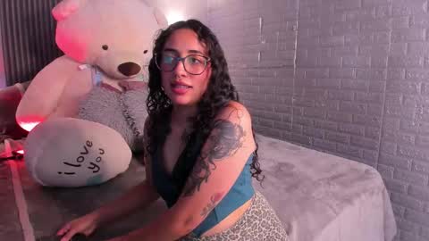 magic_ivone online show from February 4, 12:09 pm