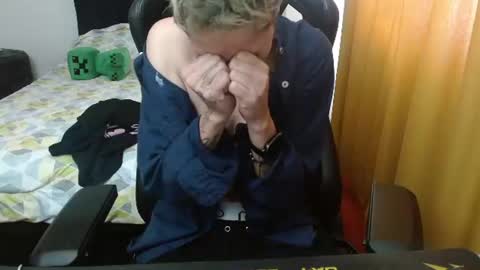 Jade online show from July 1, 4:37 pm