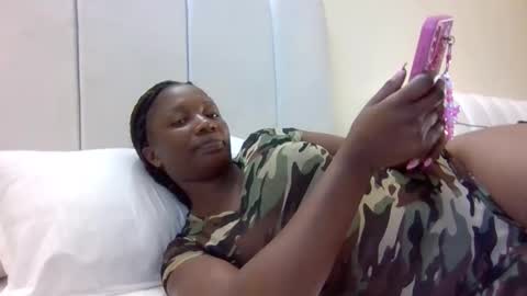 magic_koko3 online show from April 14, 1:03 pm