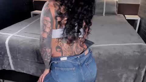 Snapshot of magic_marg chatting on September 16, 9:51 pm Marge online show from September 16, 9:51 pm