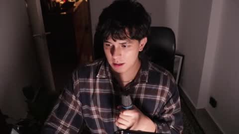 Tony Hoffa online show from March 8, 2:15 am