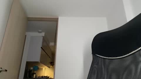 Tony Hoffa online show from March 7, 2:33 am