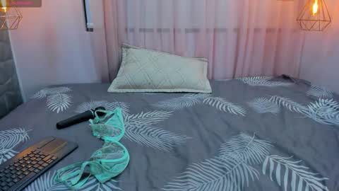 magic_zahara online show from March 5, 4:32 am