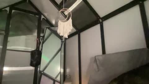 Its Raya online show from October 28, 4:13 am