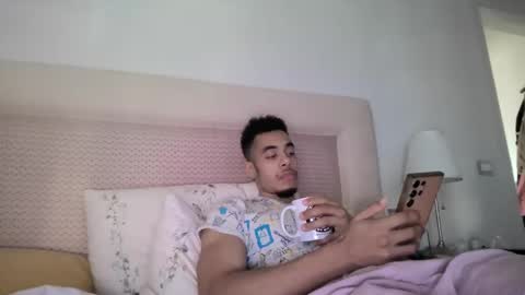 Magicsempai online show from March 6, 3:02 pm