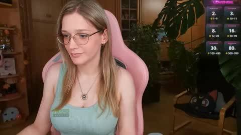 Nicole online show from September 11, 6:42 pm