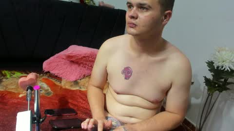 MAU online show from March 23, 8:03 pm