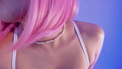 Snapshot of maia_w10 chatting on October 25, 1:22 pm Maia online show from October 25, 1:22 pm