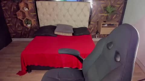 maicol_ortiz online show from October 30, 7:14 pm