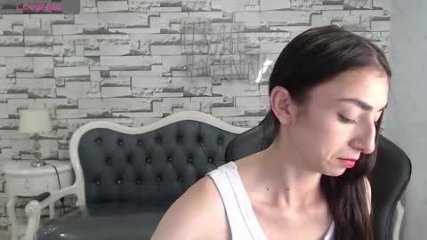 Snapshot of maily_a_ chatting on October 12, 1:04 pm Maily online show from October 12, 1:04 pm