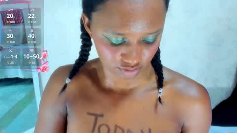 Mailyn online show from February 7, 9:51 pm