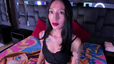 Mailyn  online show from July 22, 12:29 pm