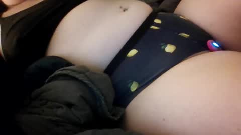 makemewatch online show from January 17, 5:39 am