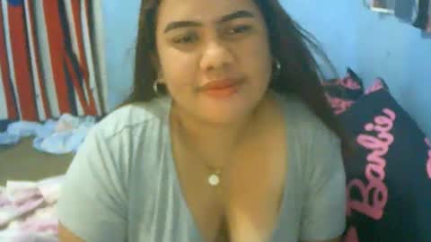 makeurinawet online show from November 17, 2:08 pm