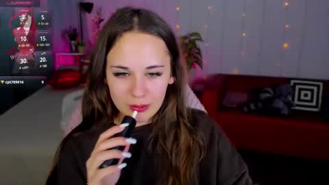 Makima online show from February 12, 7:56 pm