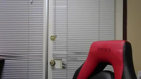 mako4eva online show from December 18, 1:45 am