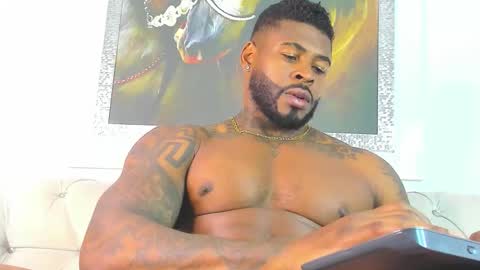 Snapshot of makonneen chatting on September 27, 10:51 pm Makonnen online show from September 27, 10:51 pm
