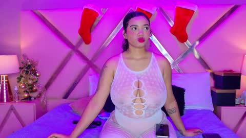   online show from December 15, 12:23 pm