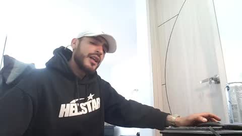 malek_xarx online show from May 28, 3:32 pm