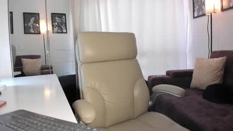 malena99_ online show from March 21, 6:56 pm