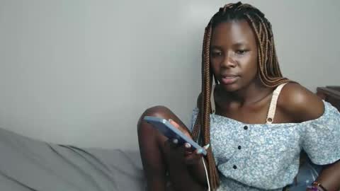 lati online show from November 13, 3:09 am