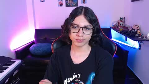 Snapshot of malik_harrison_ chatting on February 25, 5:30 pm Malik online show from February 25, 5:30 pm