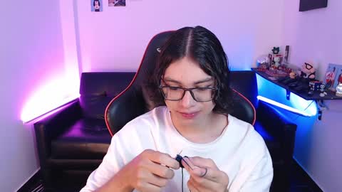 Snapshot of malik_harrison_ chatting on January 20, 2:36 pm Malik online show from January 20, 2:36 pm