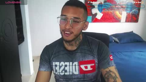 Zain Malik online show from October 31, 2:50 pm