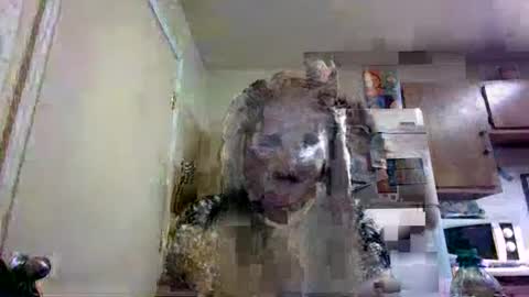 Snapshot of malinda702 chatting on October 10, 1:11 am malinda702 online show from October 10, 1:11 am