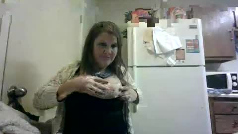 Snapshot of malinda702 chatting on January 18, 5:15 pm malinda702 online show from January 18, 5:15 pm