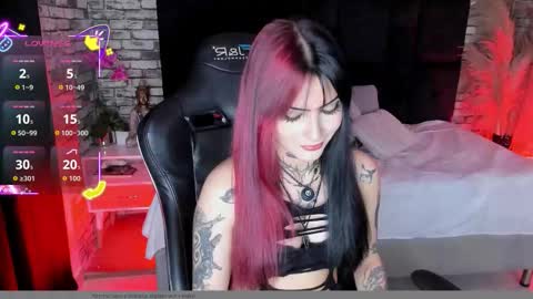 mallory_dietlinde online show from March 5, 3:37 am