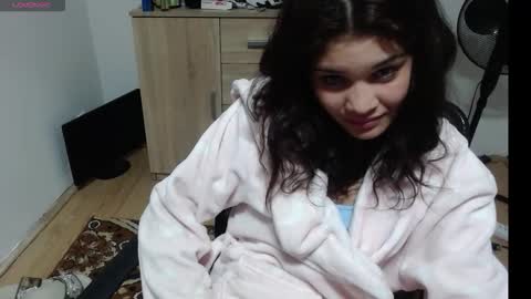 mallorymyers online show from October 22, 7:37 pm