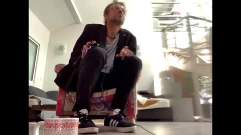 man38110 online show from March 2, 3:05 pm