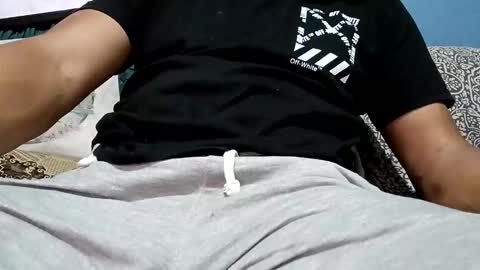 mandrilo7379 online show from January 6, 6:17 am