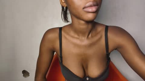 mandymia online show from November 4, 2:35 am