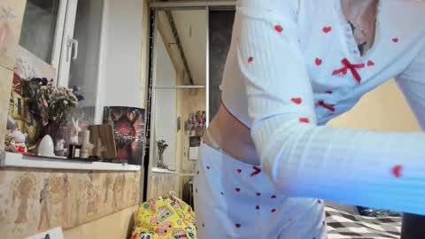 Mandy online show from September 19, 6:55 pm