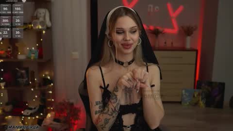 Amelie online show from December 3, 6:52 pm