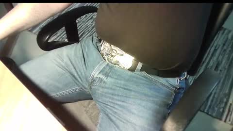 manswed online show from February 25, 9:53 am